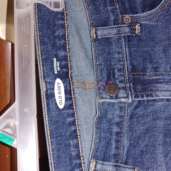 Jeans - Picture 2 of 4